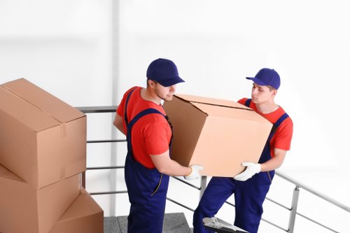 Local flat removals support for apartment buildings and narrow stair access